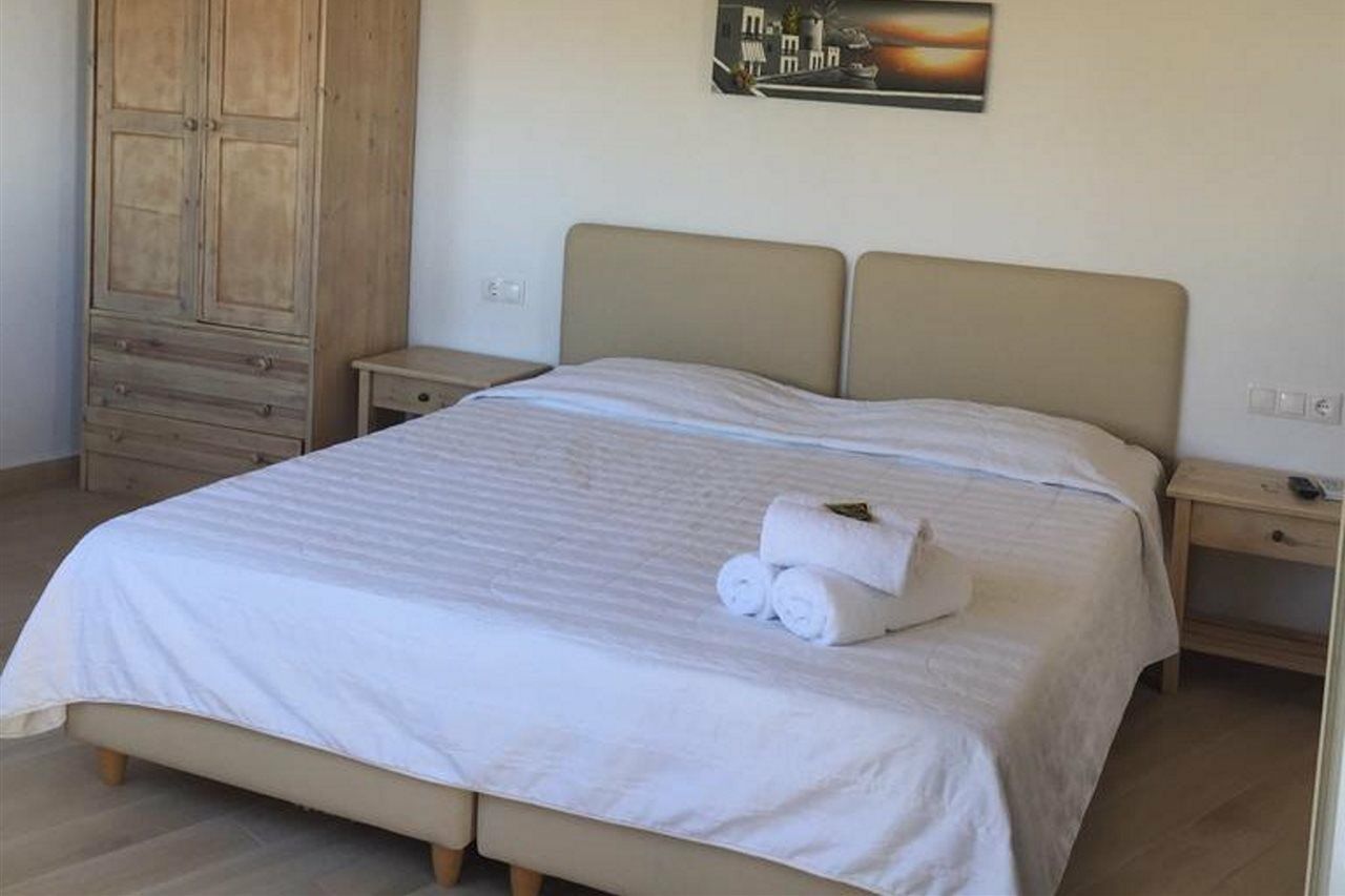 Paolas Sunset Agios Stefanos  Ngoại thất bức ảnh
